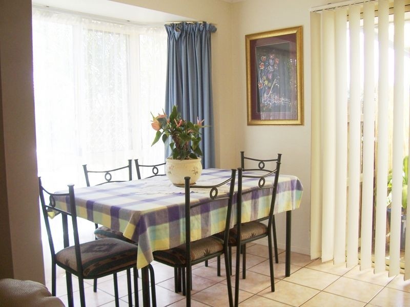 15 Picot Cr, Runcorn QLD 4113