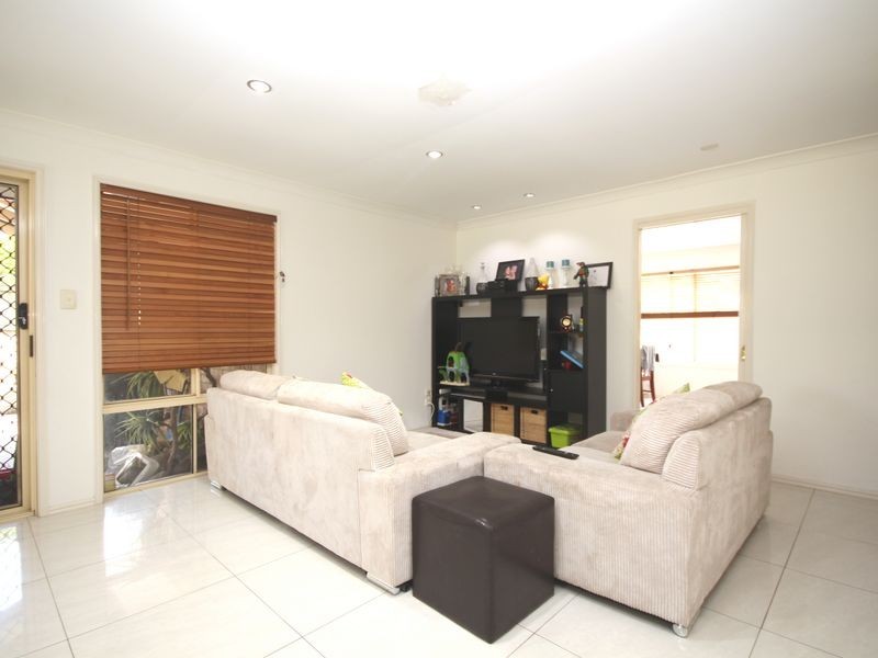 9 Spring Close, Calamvale QLD 4116