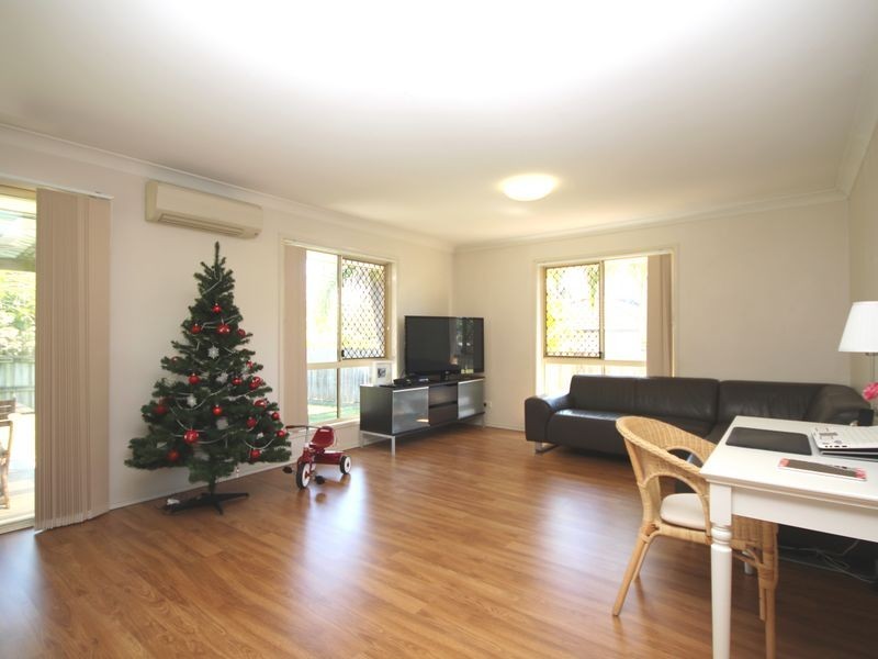 3 Earls Court, Calamvale QLD 4116