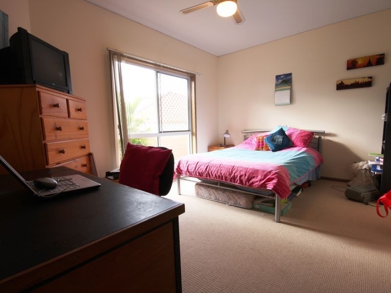 38 Torrens Pl, Parkinson QLD 4115