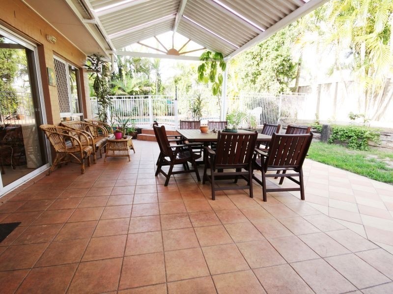 38 Torrens Pl, Parkinson QLD 4115