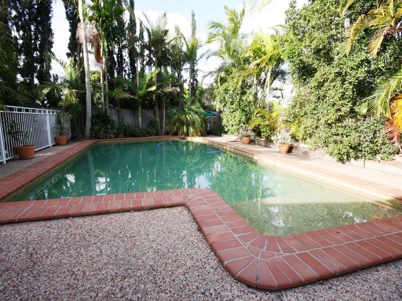 38 Torrens Pl, Parkinson QLD 4115