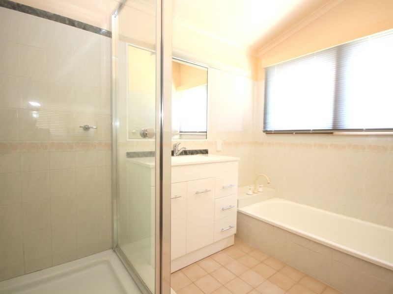 11 Nagle Street, Upper Mount Gravatt QLD 4122