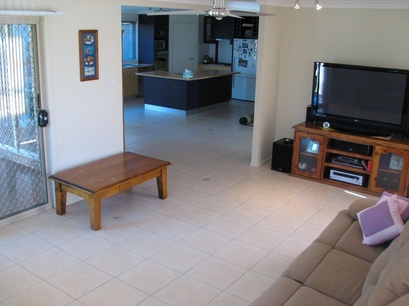 21 Honeybrook St, Runcorn QLD 4113