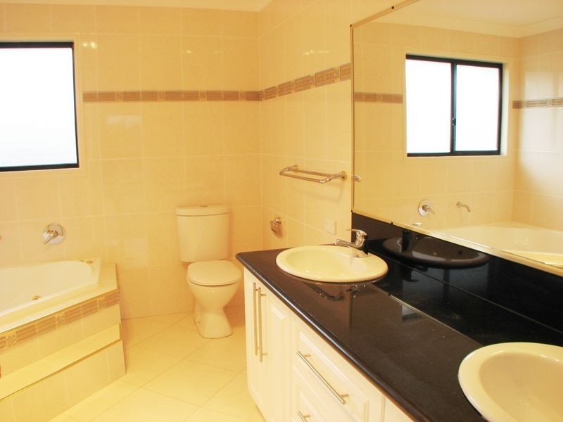 29 Legal St, Sunnybank QLD 4109