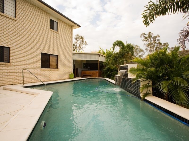 27A Apple Blossom Pl, Eight Mile Plains QLD 4113