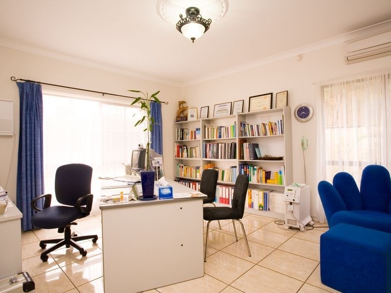 27A Apple Blossom Pl, Eight Mile Plains QLD 4113