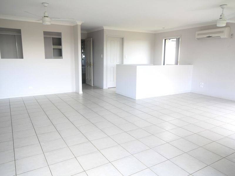 28 Brookvale Dr, Underwood QLD 4119