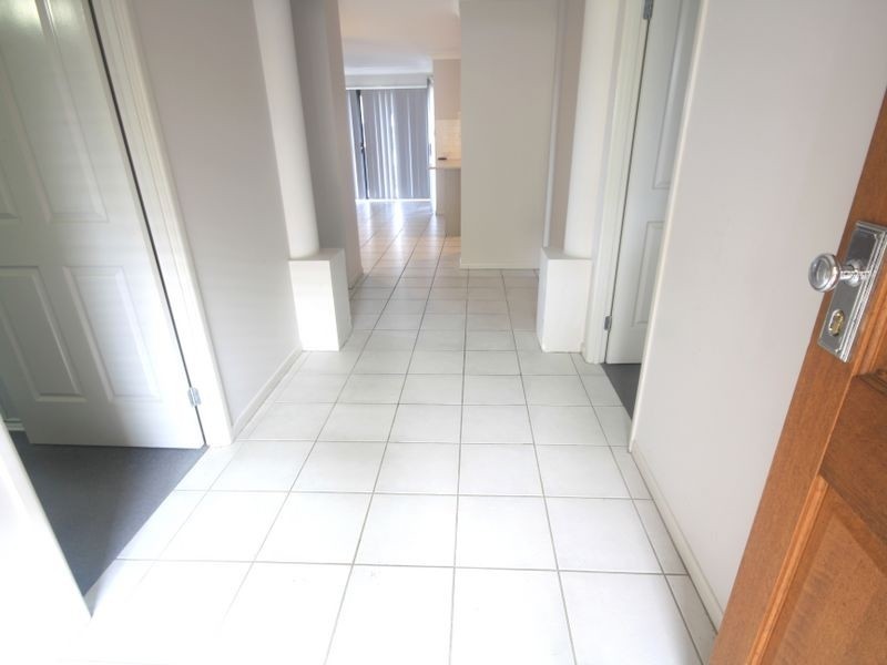 28 Brookvale Dr, Underwood QLD 4119
