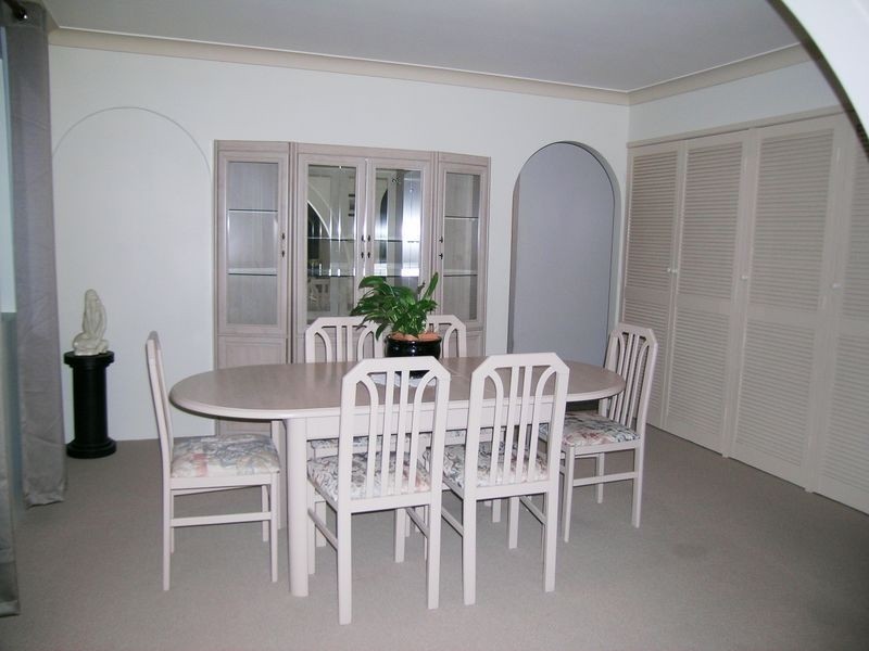 2 Pompadour St, Sunnybank Hills QLD 4109