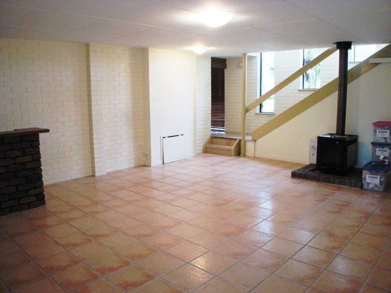 226 Mains Rd, Sunnybank QLD 4109