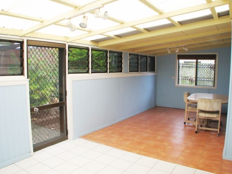 226 Mains Rd, Sunnybank QLD 4109