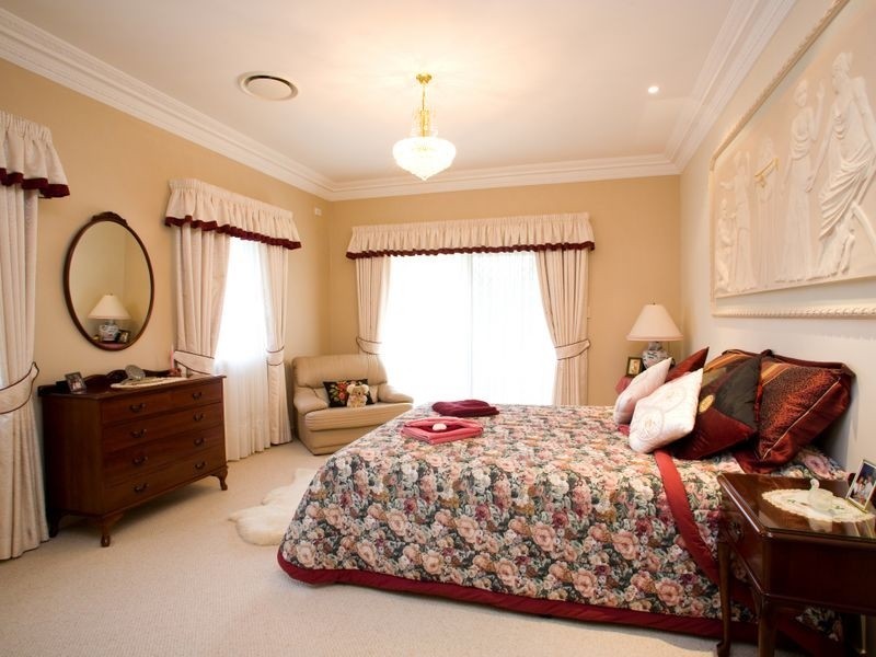 16 Grosvenor Cl, Sunnybank Hills QLD 4109