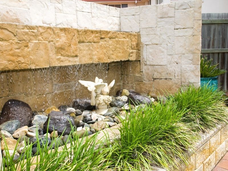 16 Grosvenor Cl, Sunnybank Hills QLD 4109