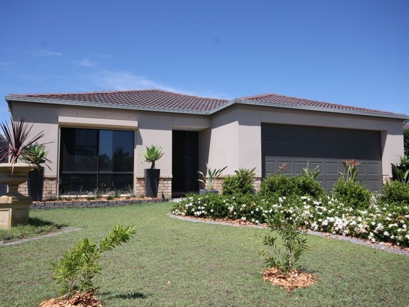 3 Brookfield Ct, Parkinson QLD 4115