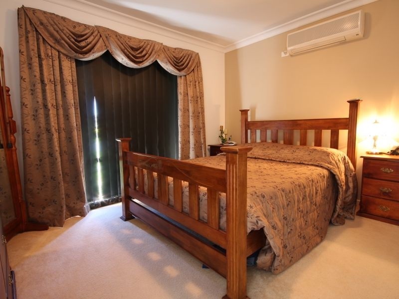 3 Brookfield Ct, Parkinson QLD 4115