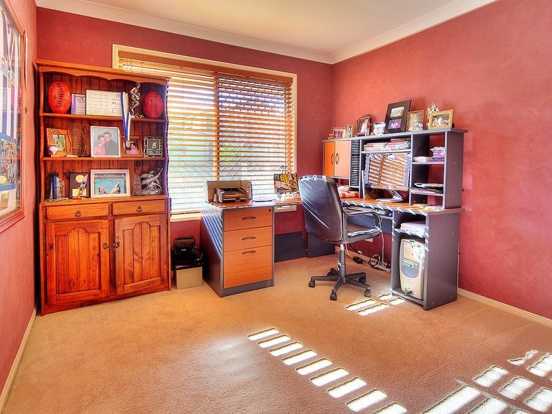 66 Lancaster Circuit, Stretton QLD 4116