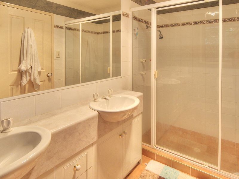 66 Lancaster Circuit, Stretton QLD 4116