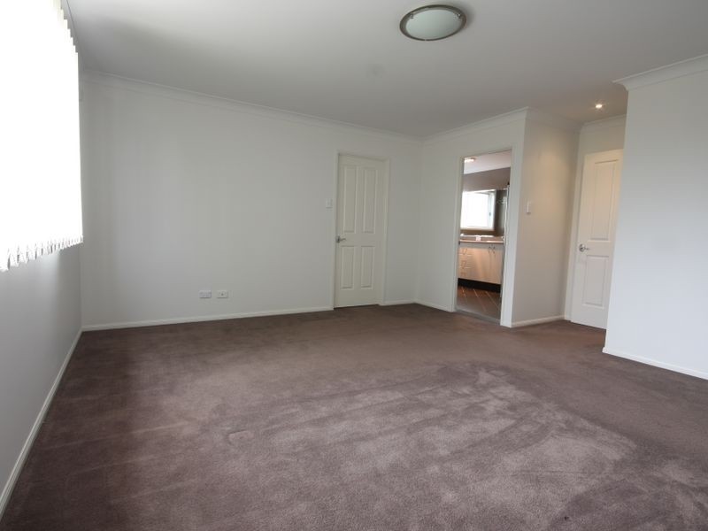 8 Hendy St, Sunnybank Hills QLD 4109