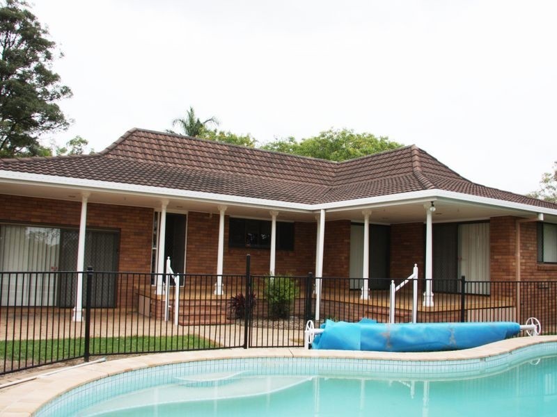 129 Kardella St, Stretton QLD 4116