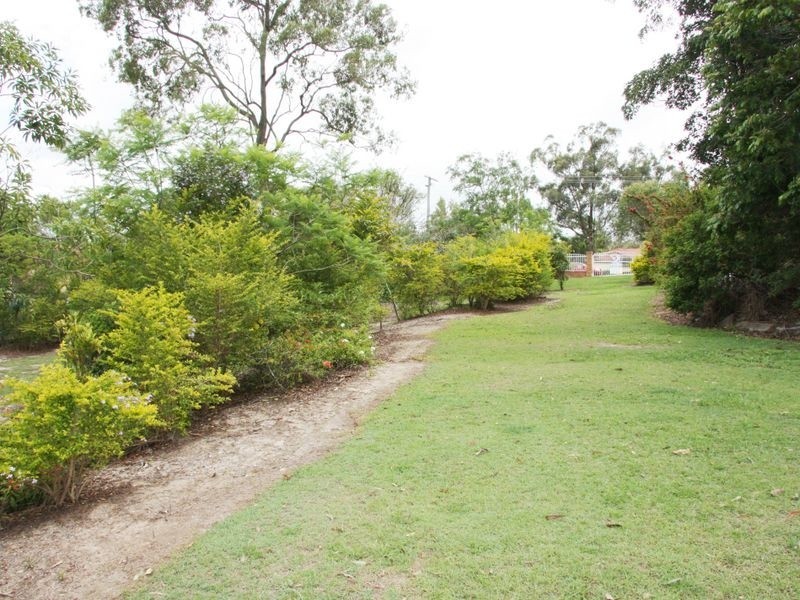 129 Kardella St, Stretton QLD 4116