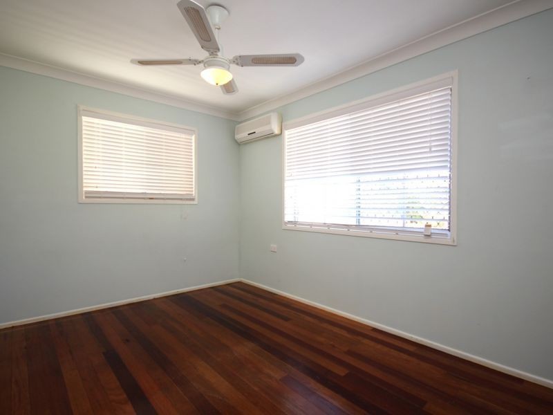 61 Wadley Street, Macgregor QLD 4109