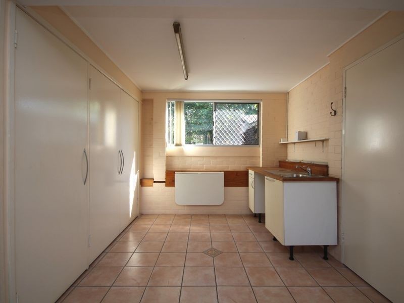 61 Wadley Street, Macgregor QLD 4109