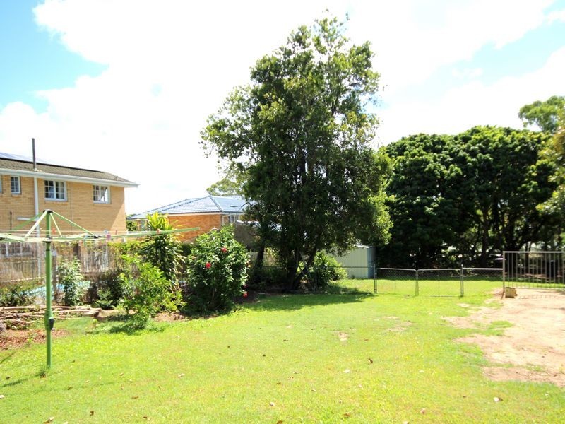 61 Wadley Street, Macgregor QLD 4109