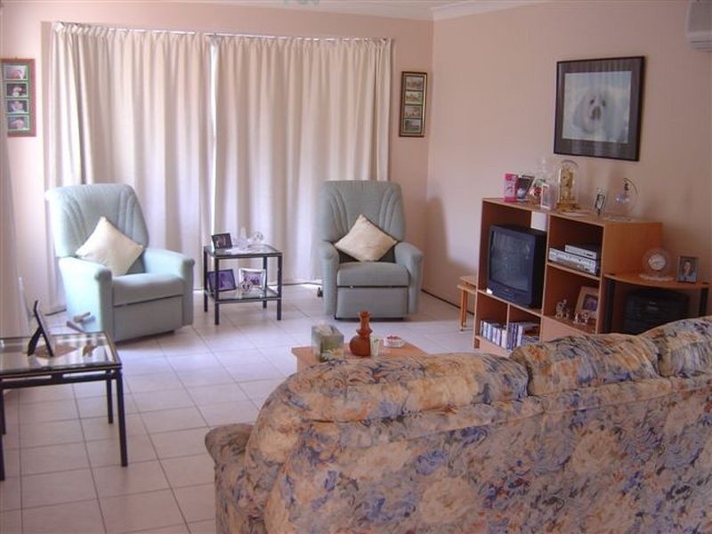 98 Ditton Road, Sunnybank Hills QLD 4109