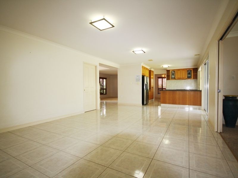 26 Bardolph Place, Sunnybank Hills QLD 4109