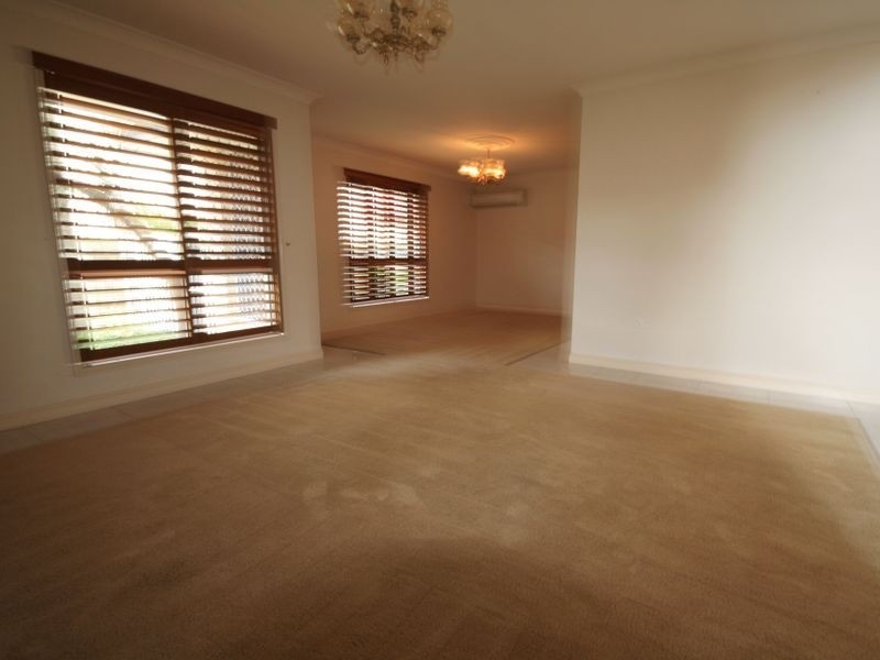 26 Bardolph Place, Sunnybank Hills QLD 4109