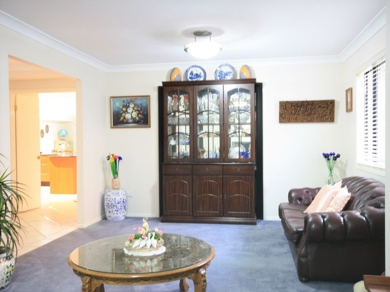 7 Cavallaro St, Robertson QLD 4109