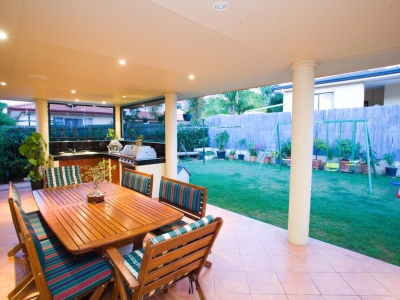 23 Belvedere Crescent, Sunnybank Hills QLD 4109