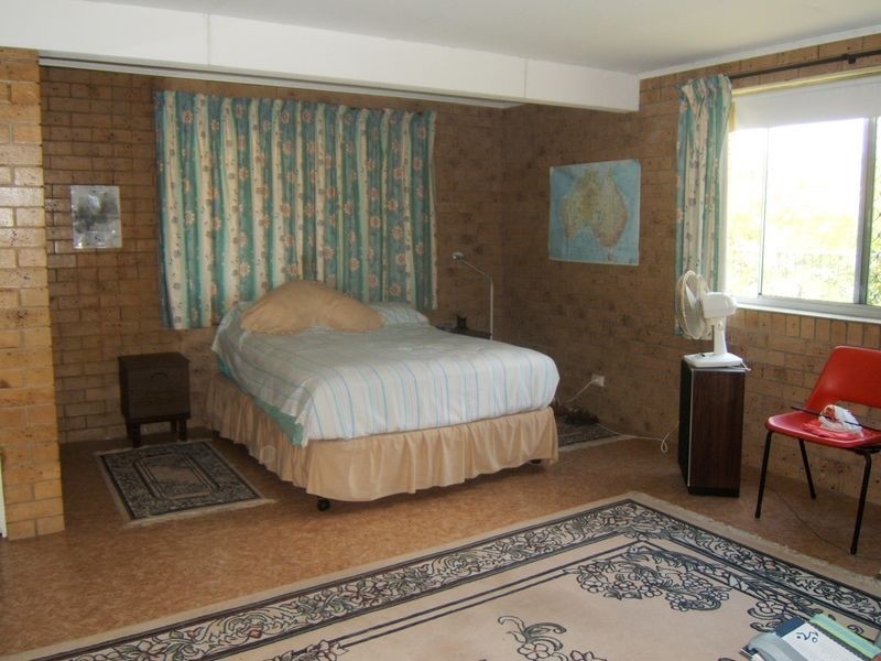 2 Pitfield Ct, Eight Mile Plains QLD 4113