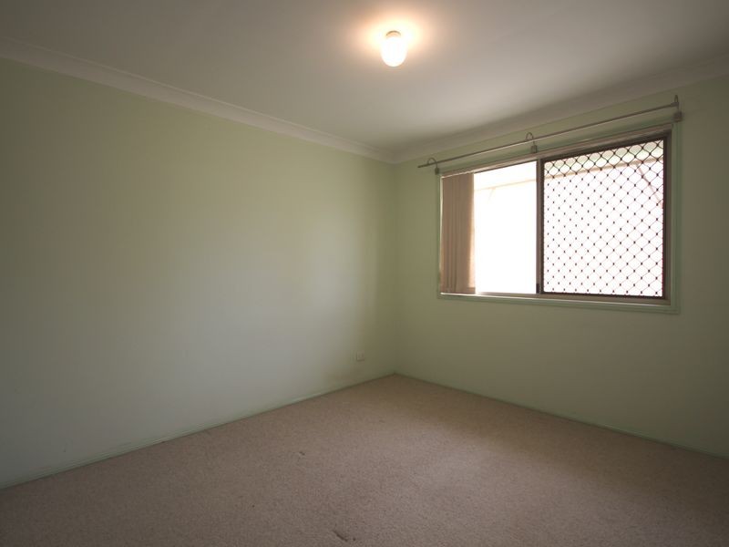 12 Freeman Place, Calamvale QLD 4116