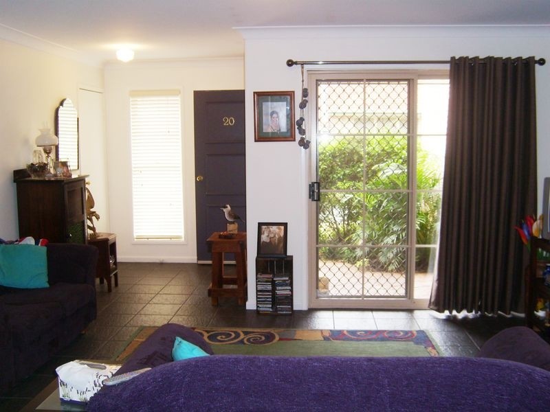 20/69 Shailer Rd, Shailer Park QLD 4128