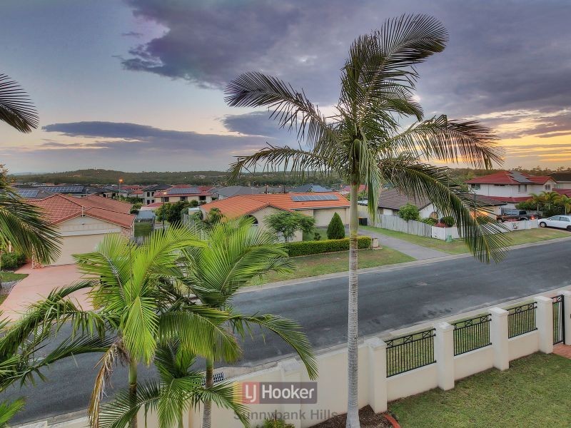 80 Golden Rain Place, Stretton QLD 4116