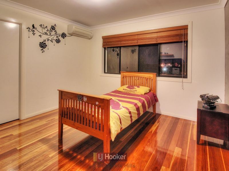 80 Golden Rain Place, Stretton QLD 4116