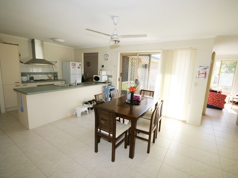 2 Calendula Ct, Drewvale QLD 4116