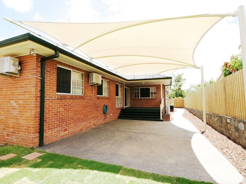 10 Lincoln Pl, Stretton QLD 4116