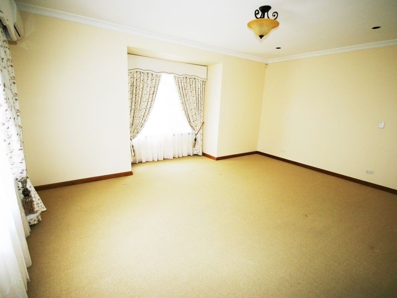 10 Lincoln Pl, Stretton QLD 4116