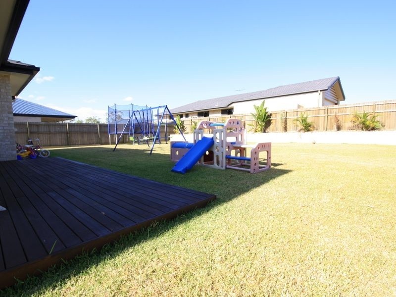 3 Innaminka Pl, Parkinson QLD 4115