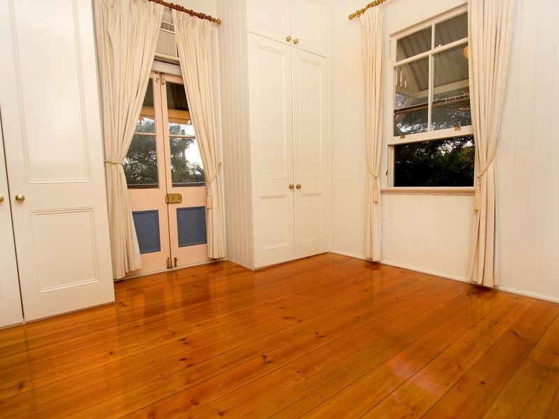 19 Breton Street, Sunnybank QLD 4109