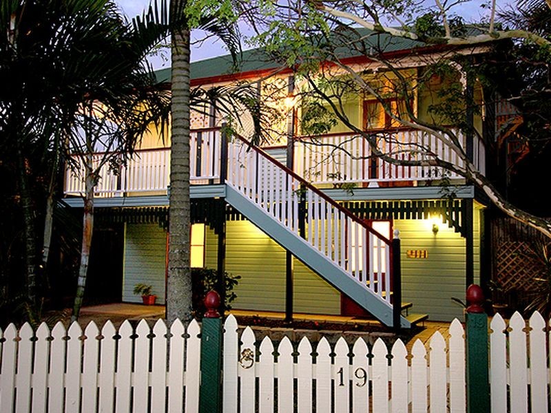 19 Breton Street, Sunnybank QLD 4109