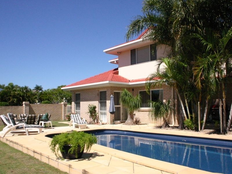 1 Lytham Ct, Cornubia QLD 4130
