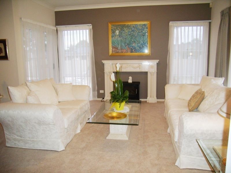 1 Lytham Ct, Cornubia QLD 4130