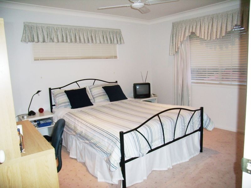 1 Lytham Ct, Cornubia QLD 4130
