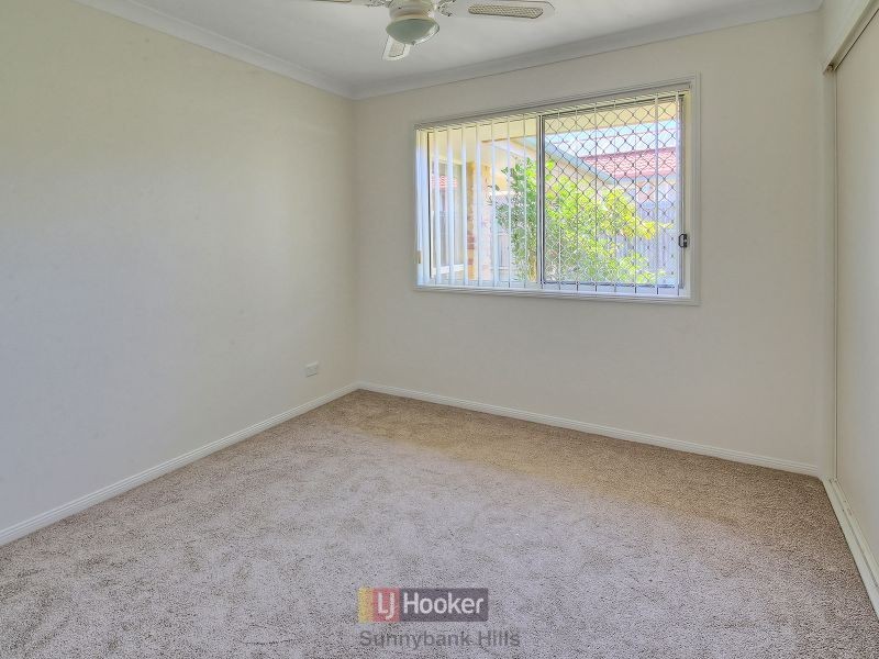 46 Pinedale Crescent, Parkinson QLD 4115