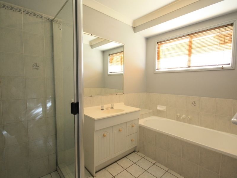 24 Wilshire Place, Runcorn QLD 4113