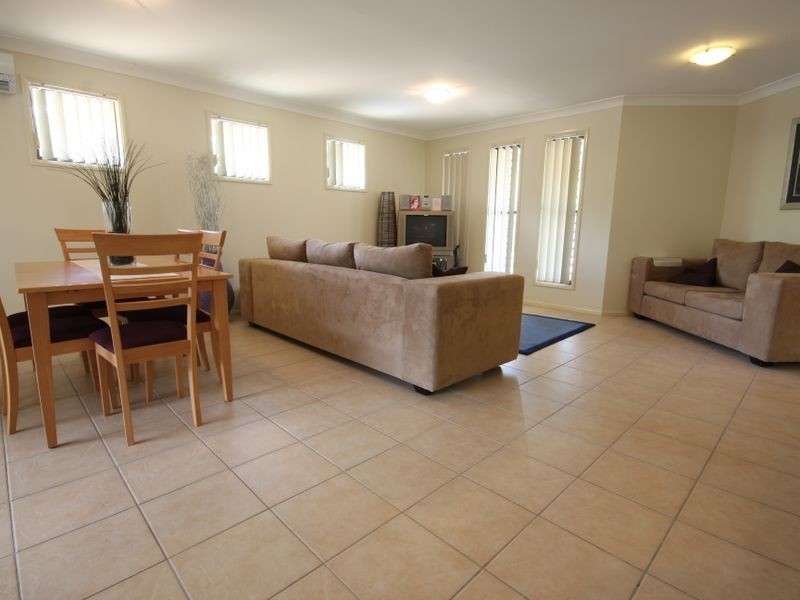 71 Gibraltar Cct, Parkinson QLD 4115